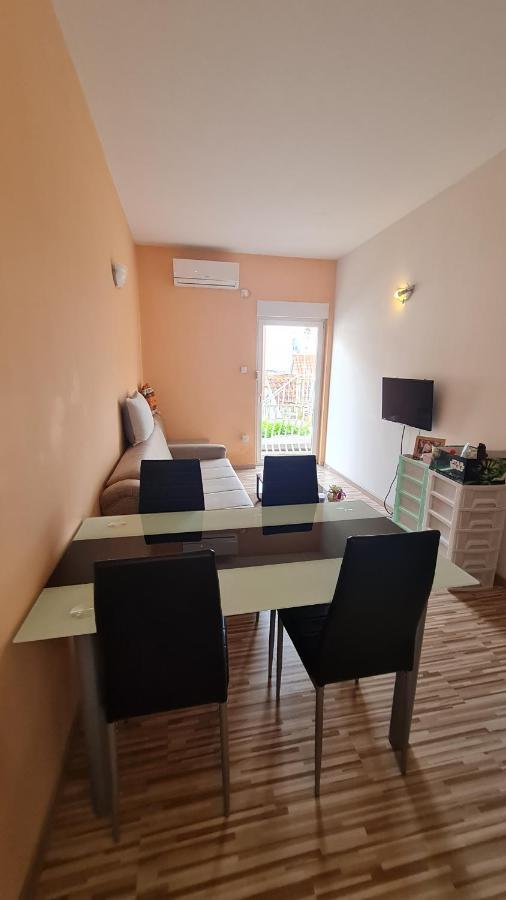 Apartment Sierra Split Bagian luar foto