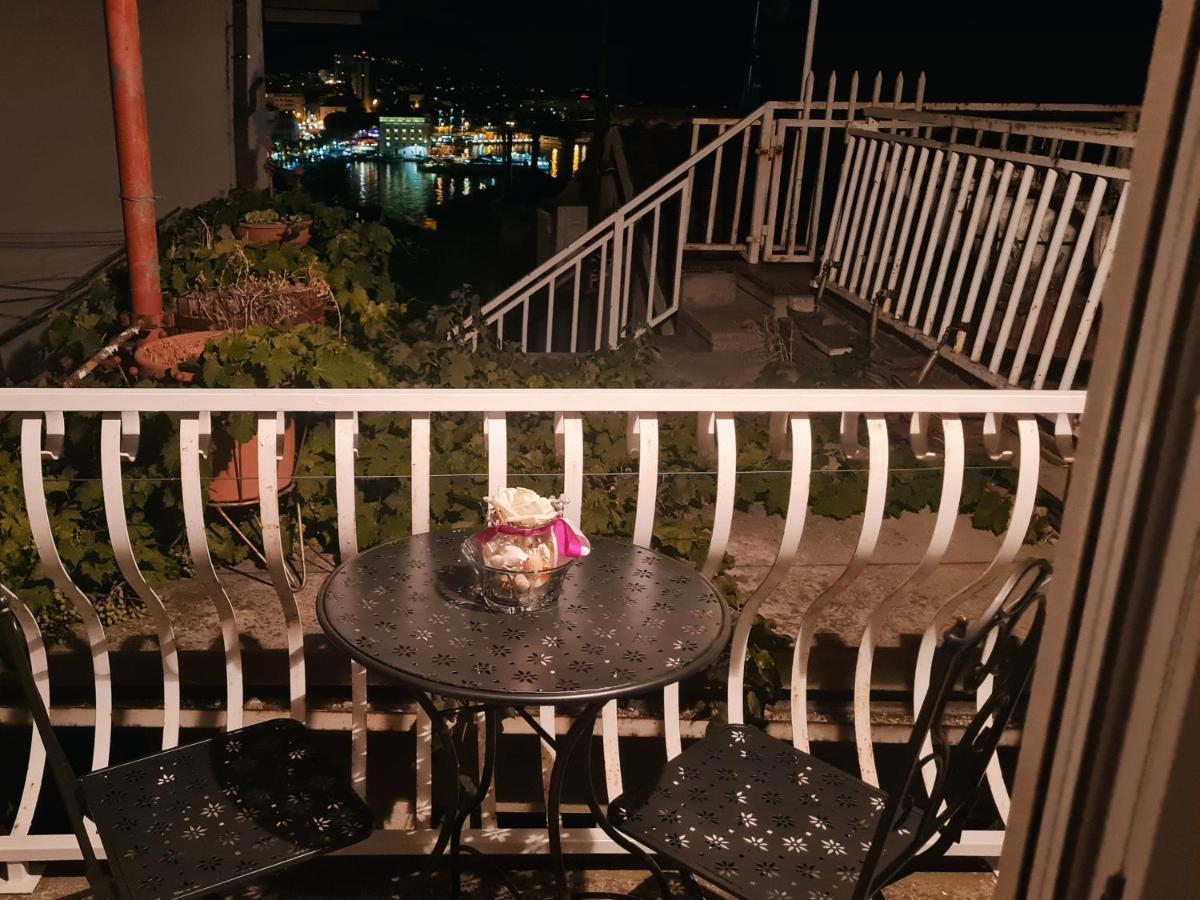 Apartment Sierra Split Bagian luar foto